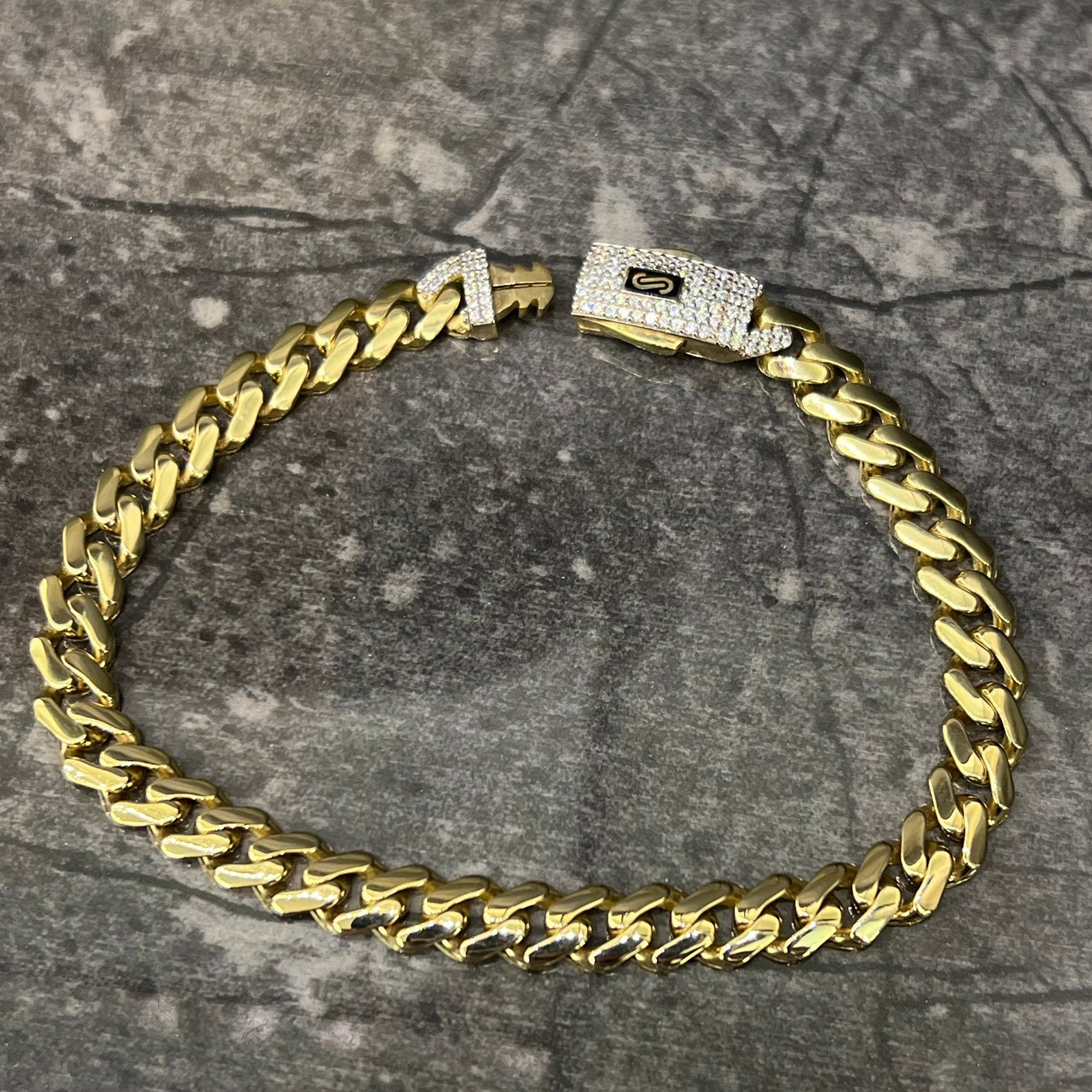18k gouden armband prachtig cuban schakel, Ophalen of Verzenden, Nieuw, Goud