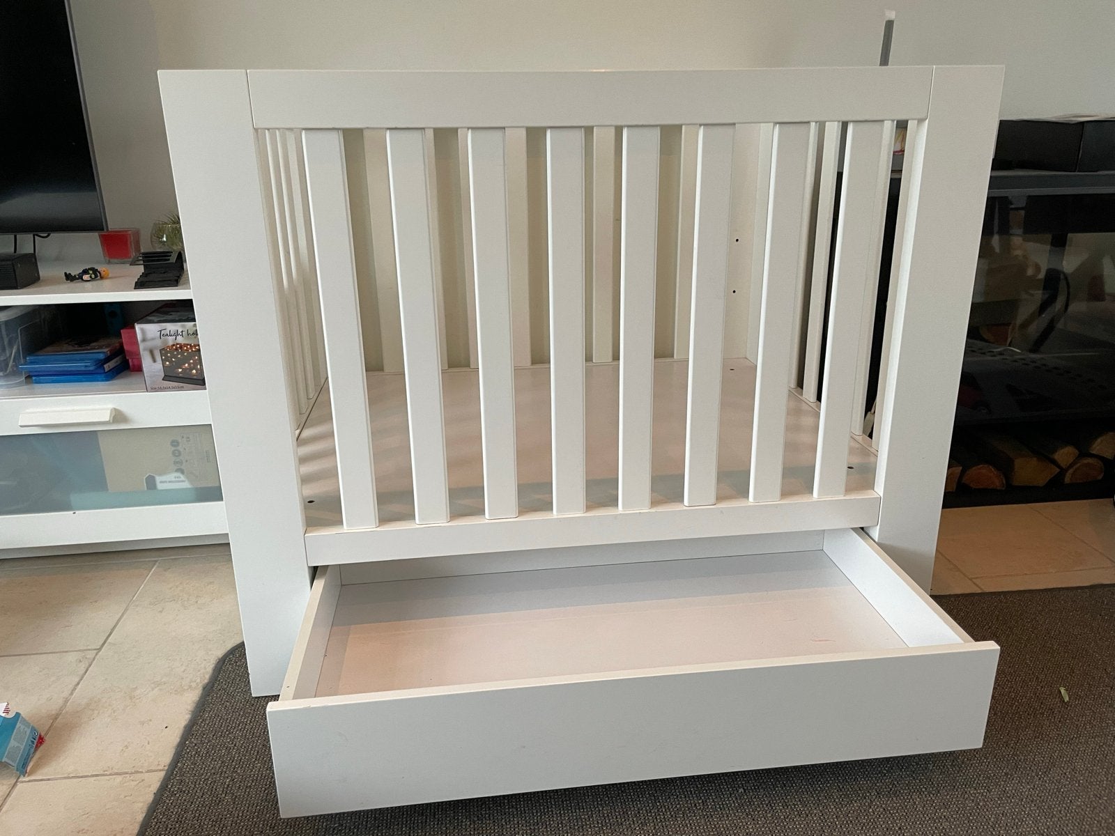 Witte babybox met lade, Ophalen, Gebruikt, Rechthoekig, In hoogte verstelbaar