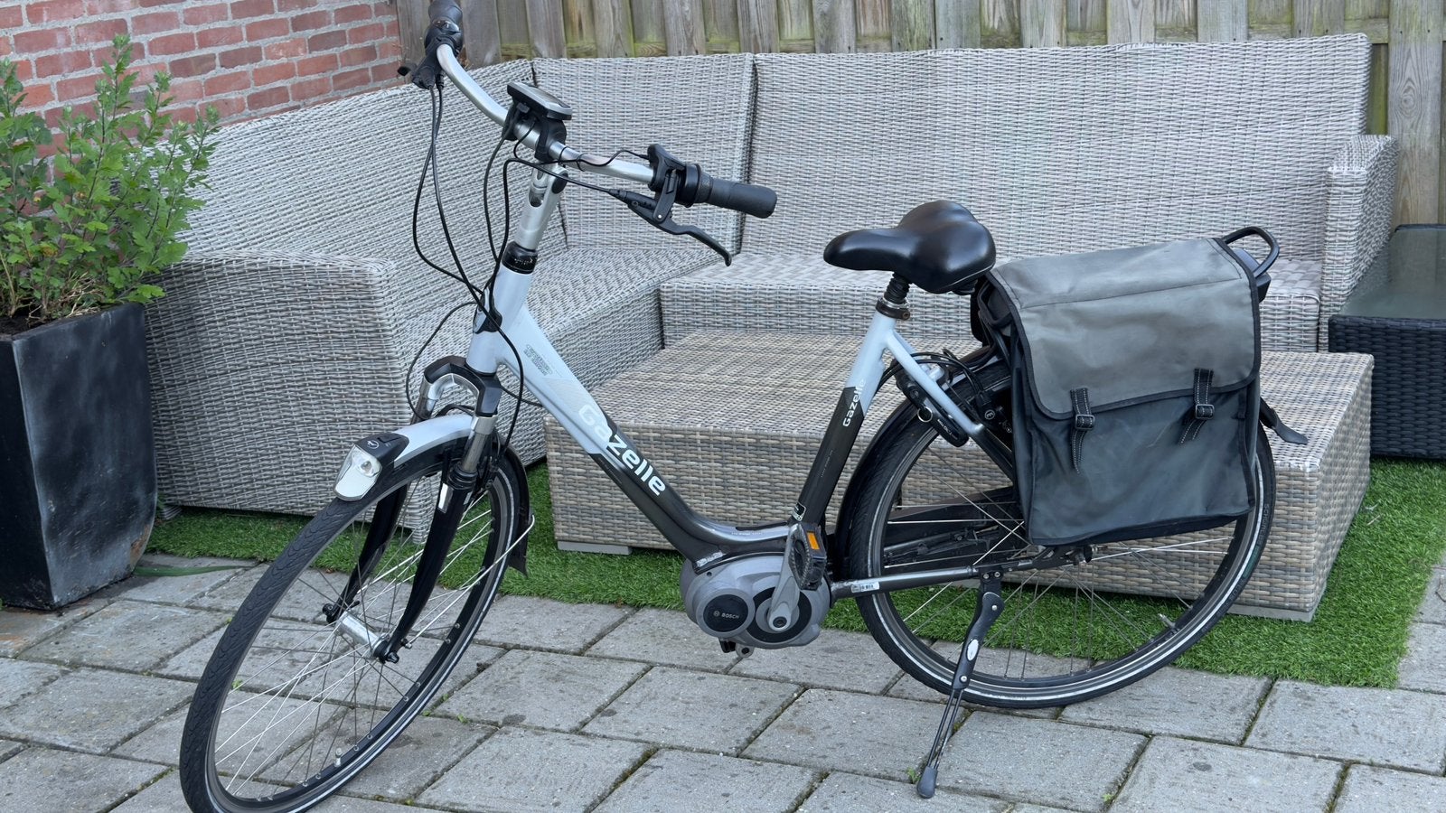 Elektrische fiets Gazelle Bosch middenmoter elektronische, Fietsen en Brommers, Ophalen, Gebruikt, 51 tot 55 cm, 50 km per accu of meer