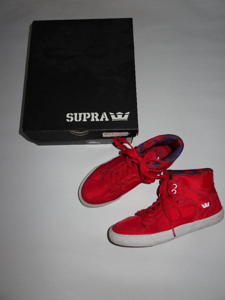 SUPRA gympen 39 in ~~nieuw~~ staat, Verzenden, Rood, Sneakers of Gympen, Zo goed als nieuw