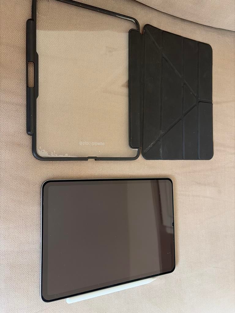 Apple iPad Air 2022 (5e generatie), Computers en Software, Apple iPads, 10 inch, Gebruikt, Apple iPad Air, Ophalen of Verzenden