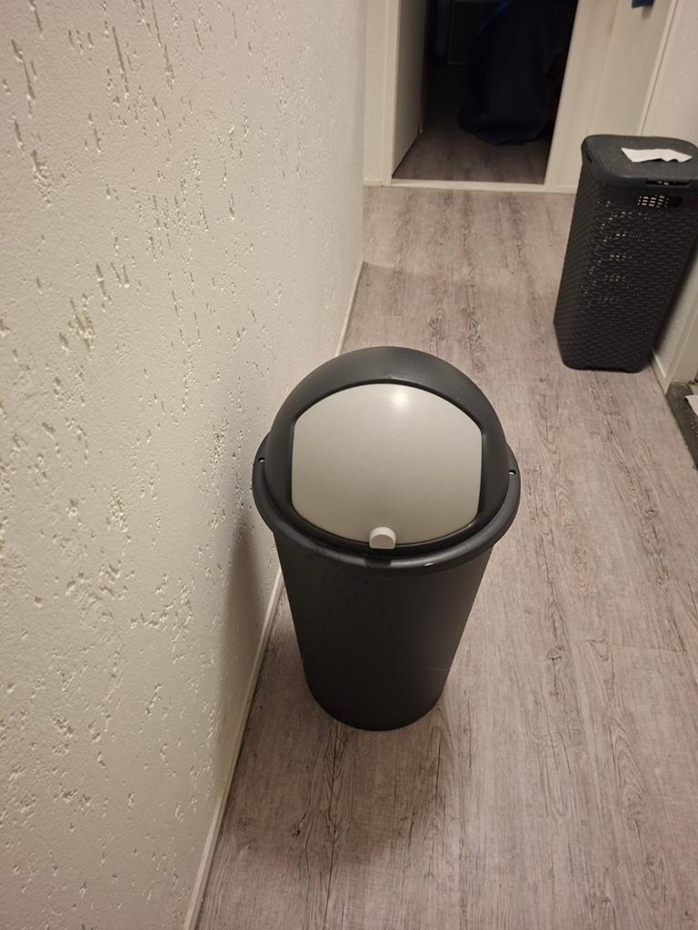 Pedaalemmer, Ophalen, Zo goed als nieuw, Kunststof, Minder dan 50 cm