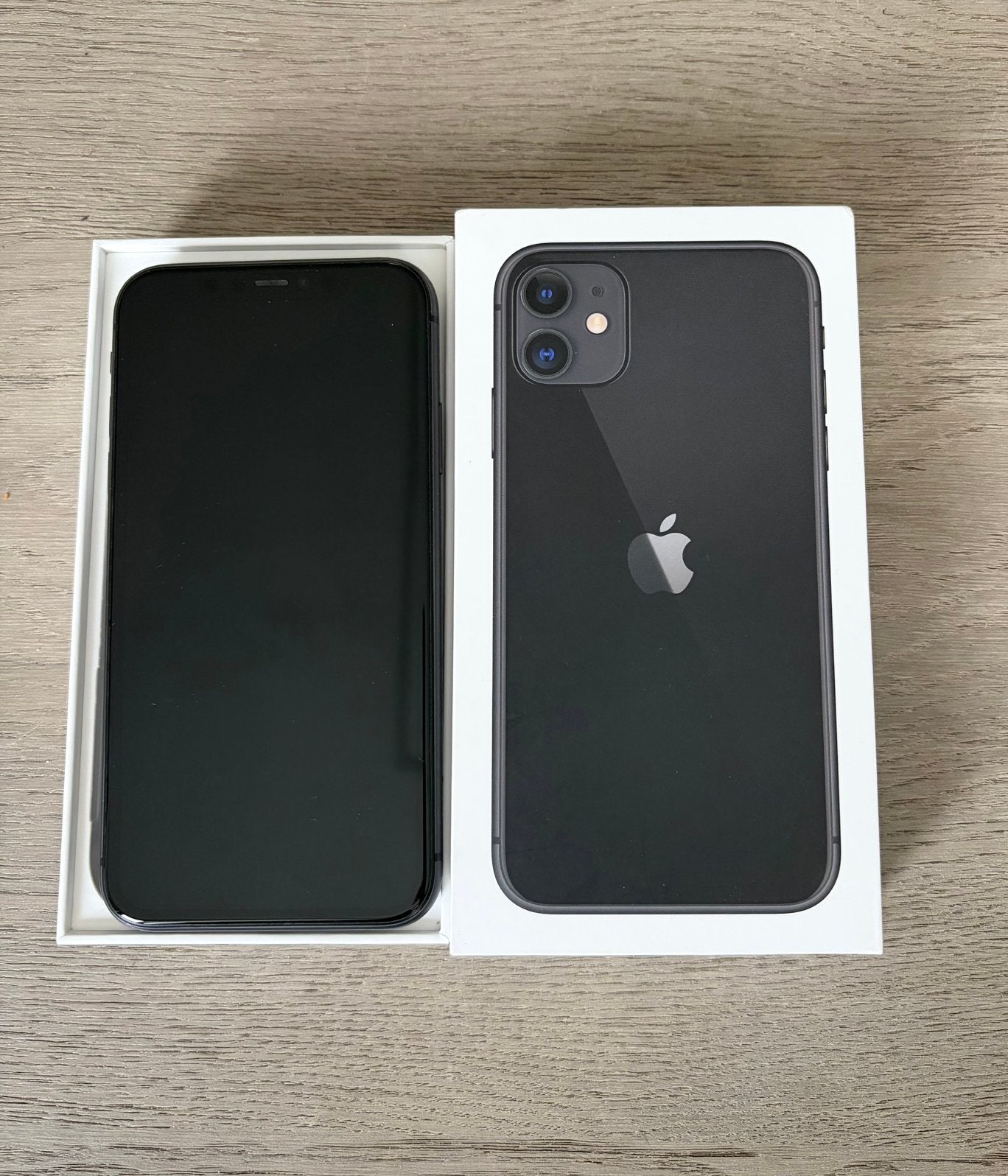 Iphone 11 64 GB, Ophalen, Zwart, IPhone 11, Zo goed als nieuw