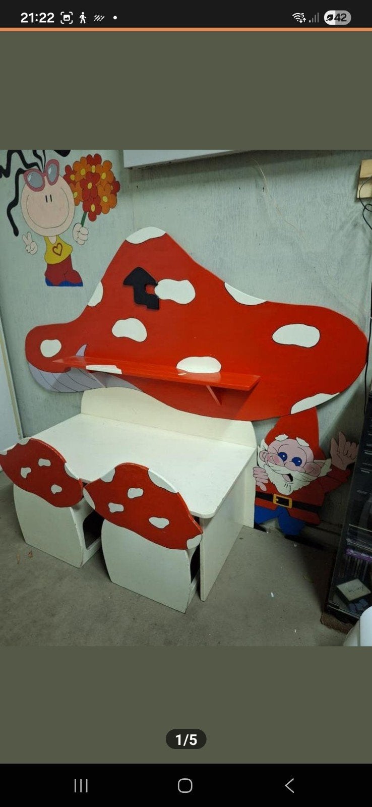Leuke paddenstoel kinderzitgroep met tafel en stoelen, Ophalen, Gebruikt, Tafel(s) en Stoel(en)