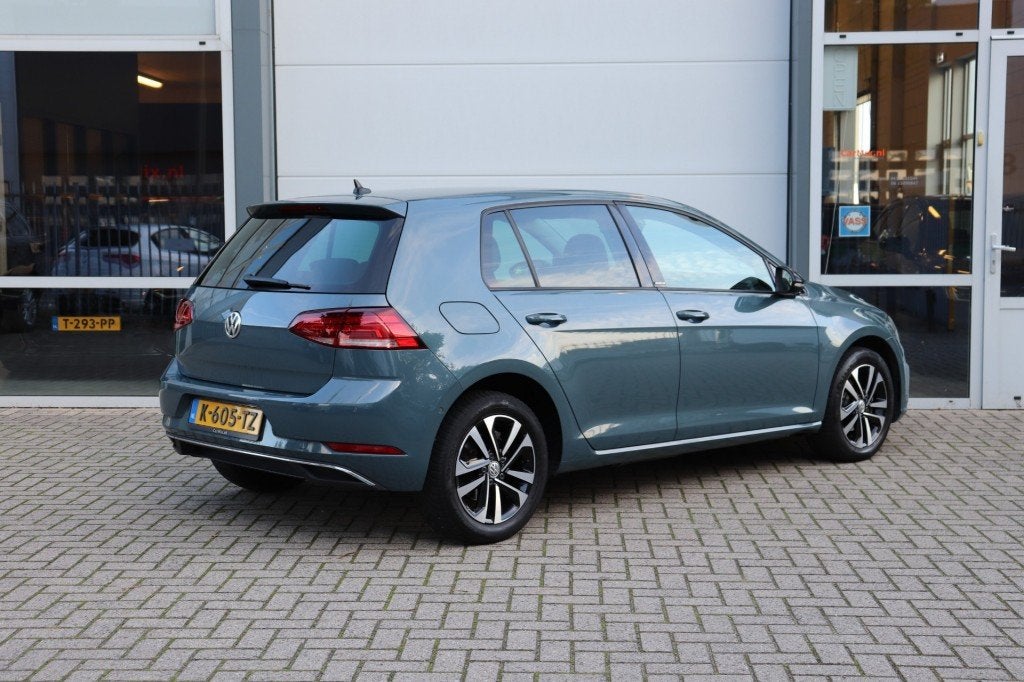Volkswagen GOLF 1.0 TSI 116PK IQ.LINE/LANE.ASSIST/BLIND.SPOT, Auto's, Voorwielaandrijving, Euro 6, Blauw, 49 €/maand