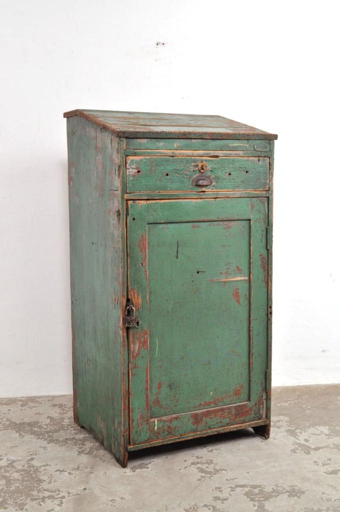 Vintage houten fabriekskast kast patina katheder jaren 50, Ophalen of Verzenden, Gebruikt