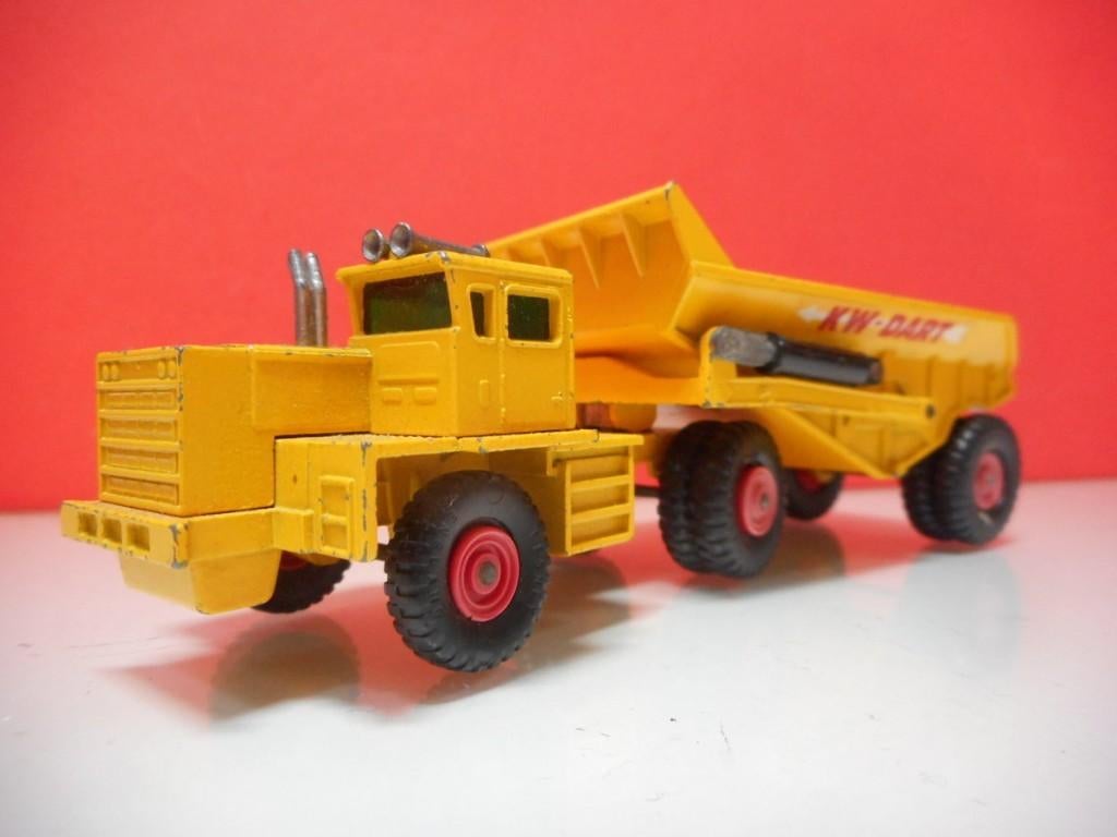 LESNEY K-2 KW-DART DUMP TRUCK MATCHBOX KING SIZE, Ophalen of Verzenden, Gebruikt, Bus of Vrachtwagen, Matchbox