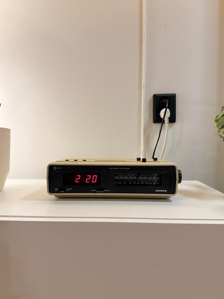 Erres radio uit de jaren 70 - Vintage, Ophalen of Verzenden, Gebruikt, Radio