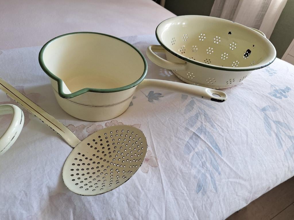 Mooie emaille wasteil,vergiet,steelpan,schuimspaan  igst., Antiek en Kunst, Antiek | Emaille, Ophalen
