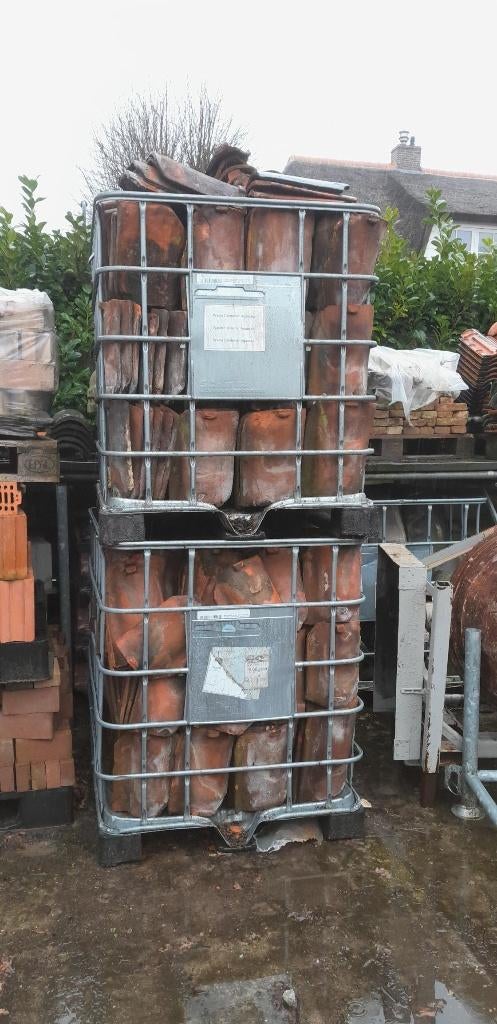 2 kratten vol met rode oud hollandse pannen, Ophalen, Gebruikt, Steen of Klei, 15 m² of meer