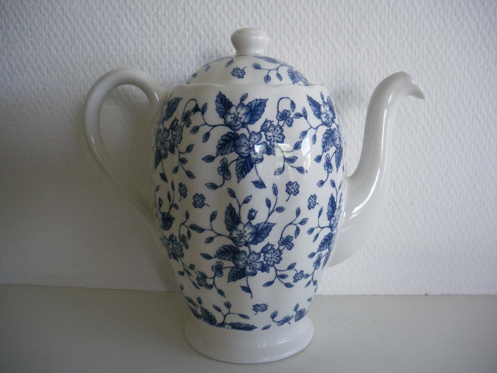 Grindley Royal Tubor Bouquet, Huis en Inrichting, Keuken | Servies, Ophalen of Verzenden, Zo goed als nieuw, Bord(en), Wedgwood