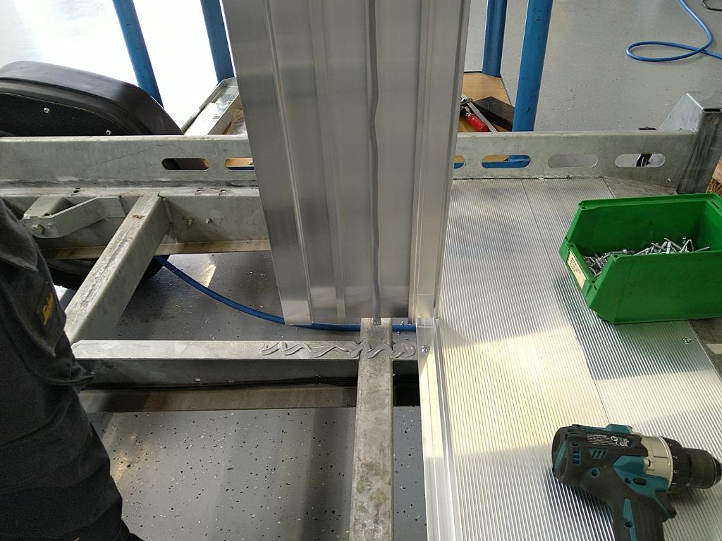 Aluminium vloerprofielen/ vloerplaat voor aanhangers, Ophalen, Nieuw