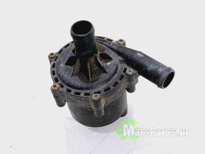 Extra waterpomp van een Renault Kangoo, Gebruikt, -, Renault, -