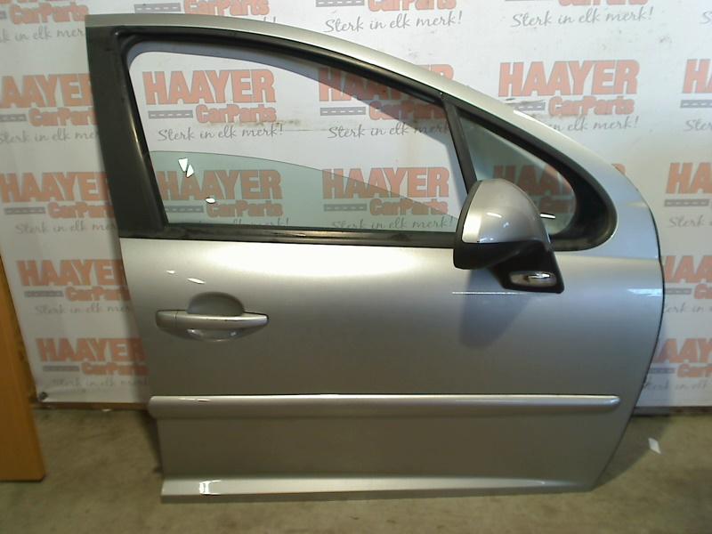 Portier Rechts Voor Peugeot 207 SW (WE/WU) (2007-06/2013-10), Kontakt-peugeot@peugeot.com, Gebruikt, Peugeot Deutschland GmbH