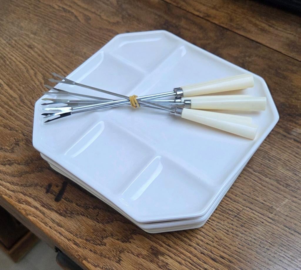 Fondue borden en prikkers, Gebruikt, Rond, Minder dan 50 cm, 50 tot 100 cm