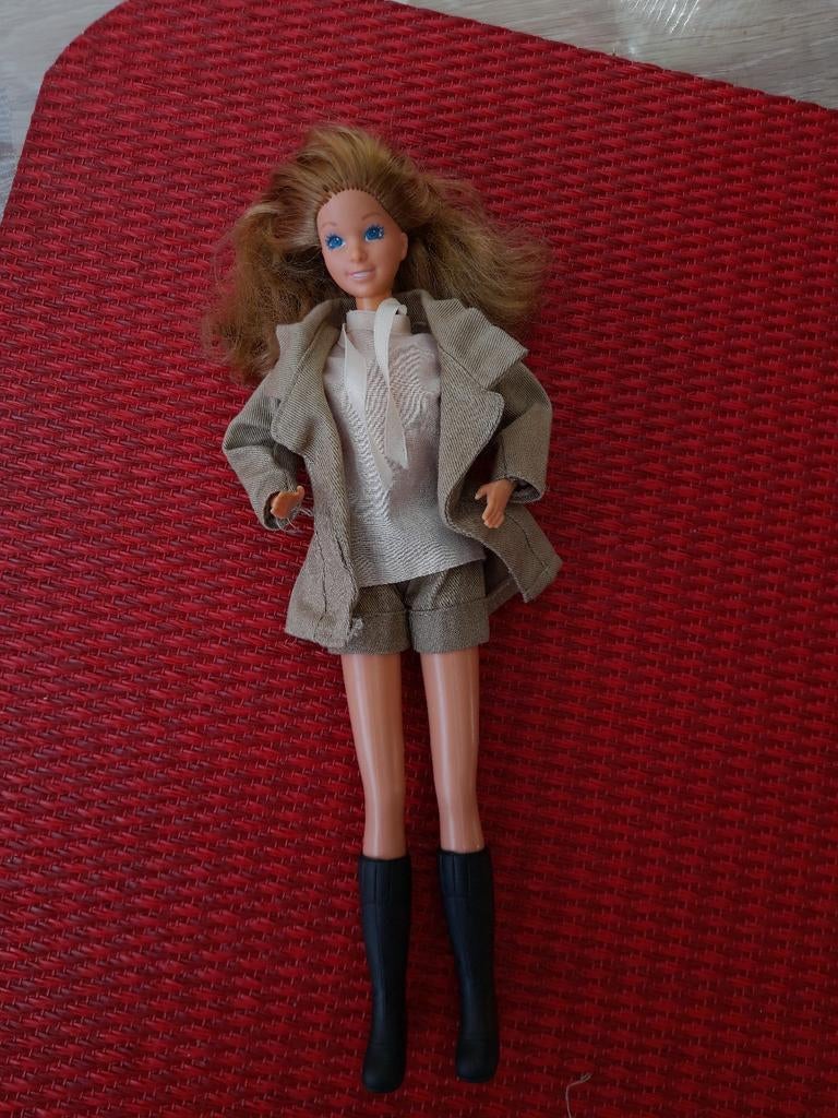 barbie mattel 1966, Verzamelen, Poppen, Ophalen of Verzenden, Gebruikt, Fashion Doll