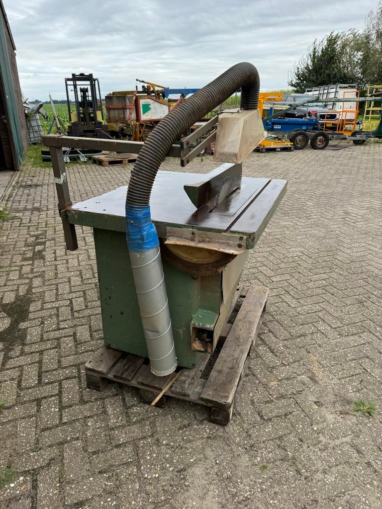 Zaagtafel 380V - Werkt Goed, Cirkelzaag, O, Ophalen of Verzenden, 1200 watt of meer