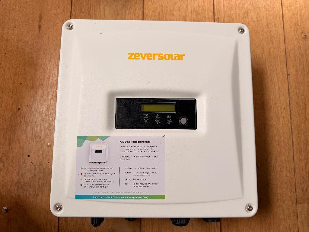 Omvormer zonnepanelen zeversolar 3000s, Ophalen of Verzenden, Gebruikt