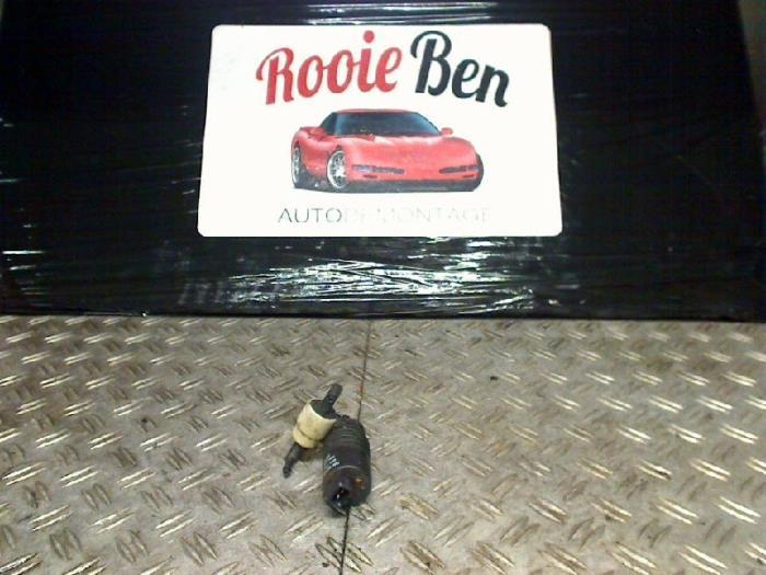 Ruitensproeierpomp voor van een Opel Meriva, Gebruikt, -, -, Opel