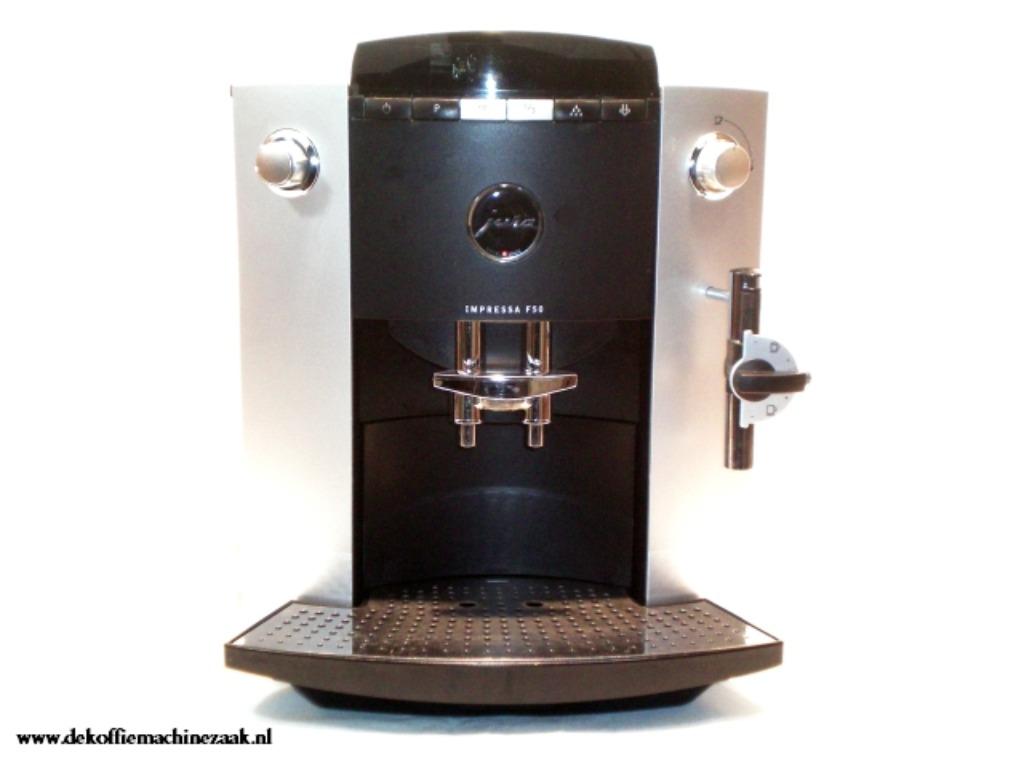 Aanbieding!! Jura F50 incl. servicebeurt en met garantie!, Gemalen koffie, Ophalen of Verzenden, 2 tot 4 kopjes, Afneembaar waterreservoir