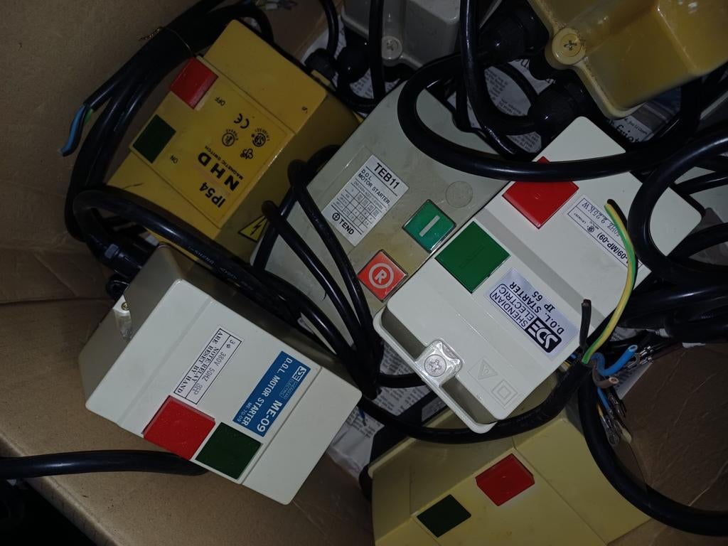 15x magneetschakelaars motorstarters 380 volt, Ophalen of Verzenden, Gebruikt, Schakelaar