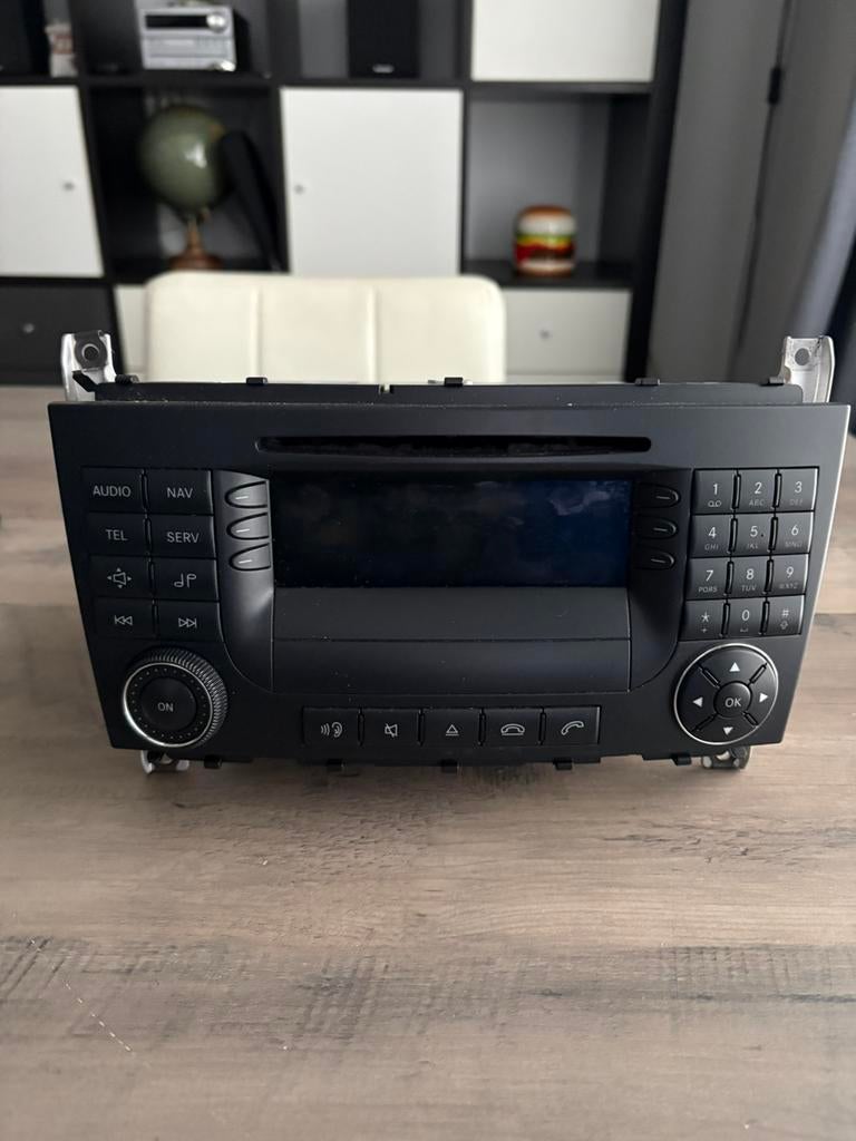 Mercedes C klasse radio, Auto diversen, Autoradio's, Ophalen, Gebruikt