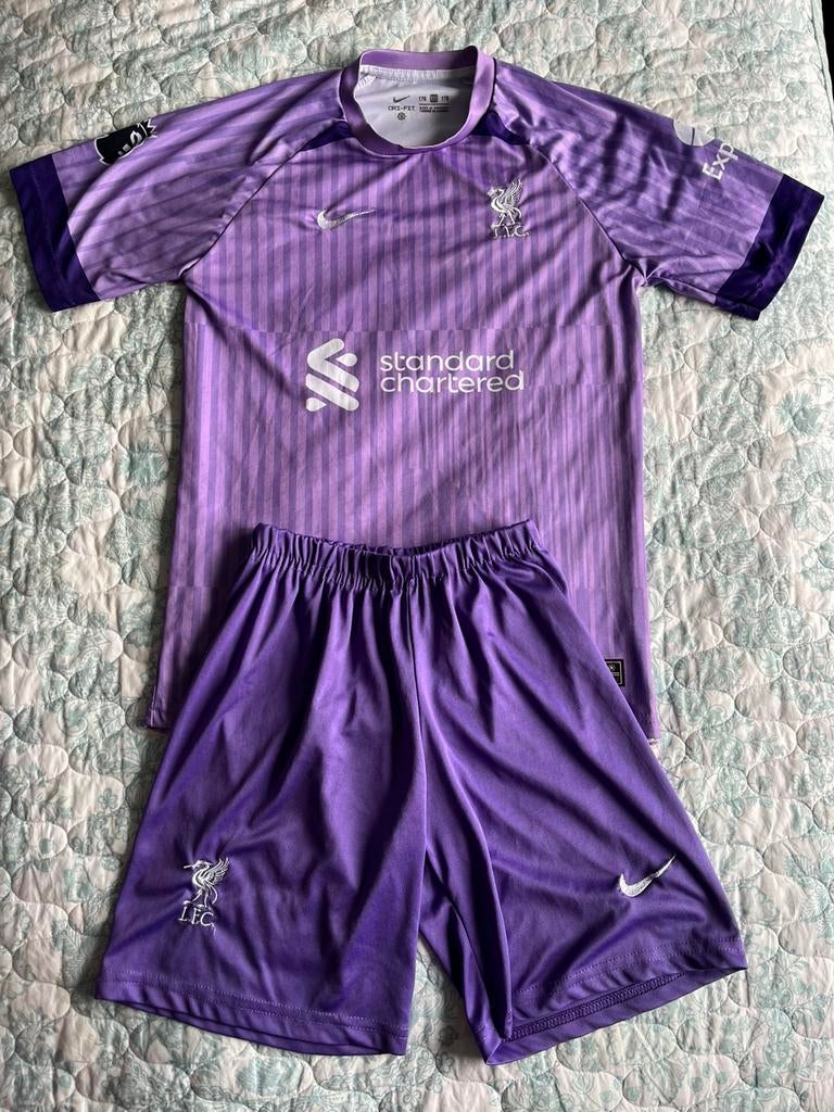Sport tenue / sportkleding Nike voor kinderen maat 164, Ophalen of Verzenden, Zo goed als nieuw, Kleding