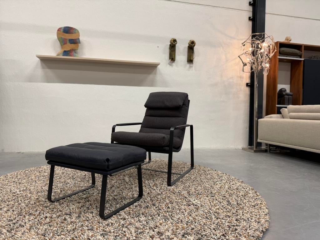 Nieuw Leolux Indra Fauteuil met Poef Blauw Design stoel Stof, Huis en Inrichting, Leolux, Pode Harvink Jori Rolf Benz Design on Stock Eyye Montis