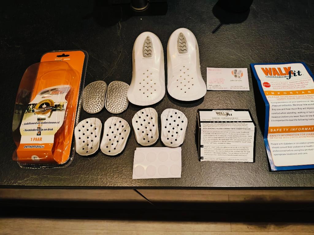 NIEUWE Inlegzooltjes, Wit, Nieuw, Ophalen of Verzenden, Sneakers of Gympen