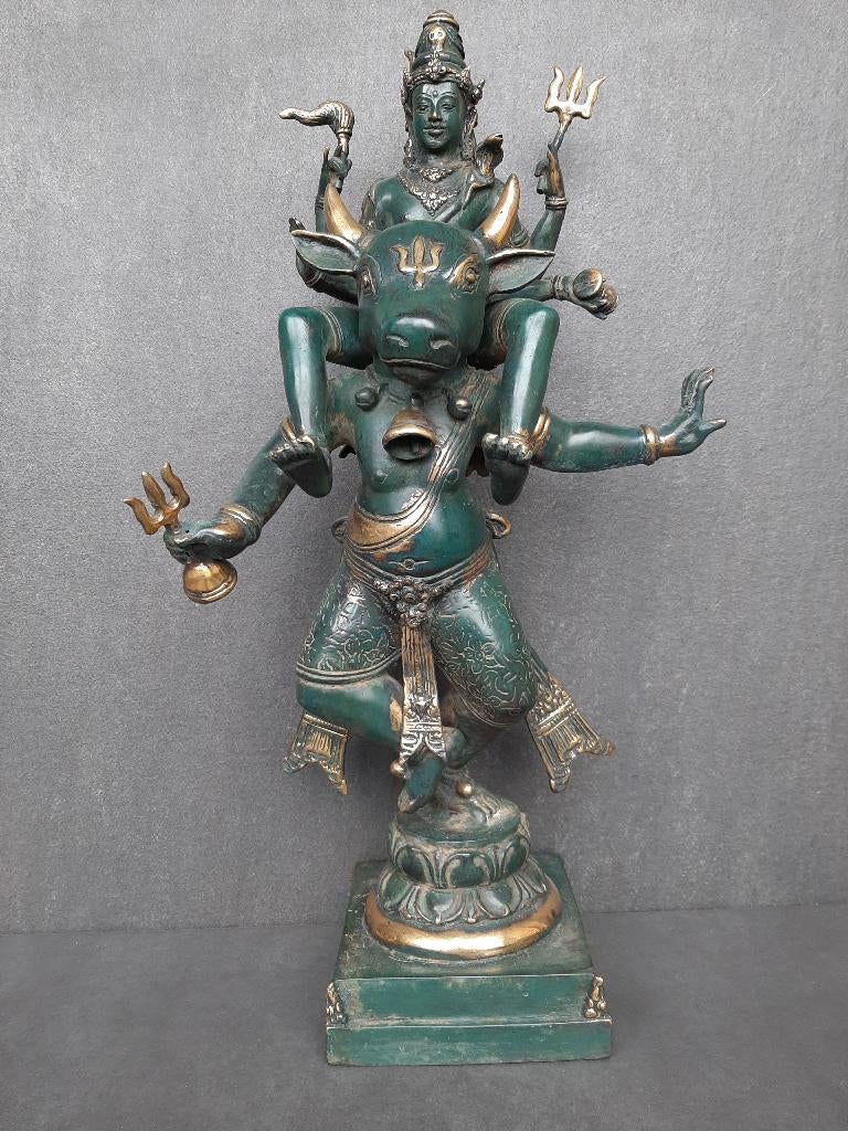 Bronzen beeld van Shiva die op de heilige buffel Nandi rijdt, Ophalen of Verzenden, Nieuw