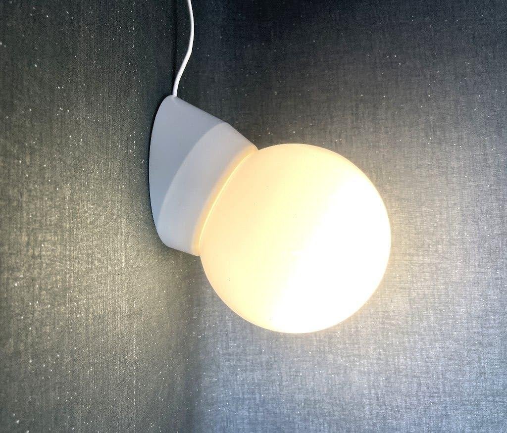 wandlamp bollamp schuin model, Gebruikt, LED, Ophalen of Verzenden, Overige merken