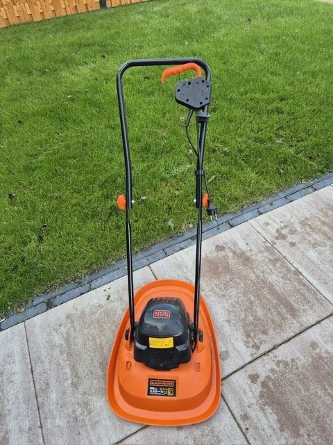 Black en Decker grasmaaier, Ophalen, Elektrische grasmaaier, 30 t/m 39 cm, Zweefmaaier