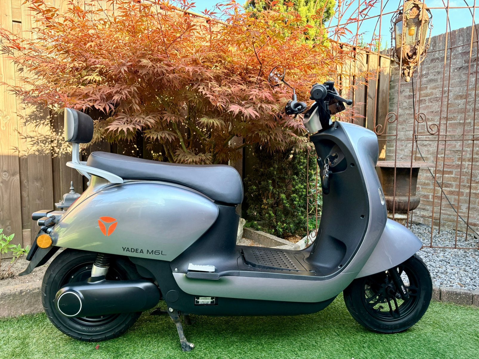 Electriche scooter Yadea M6L, Fietsen en Brommers, Scooters | Overige merken, Gebruikt, Maximaal 45 km/u, Elektrisch, Ophalen of Verzenden