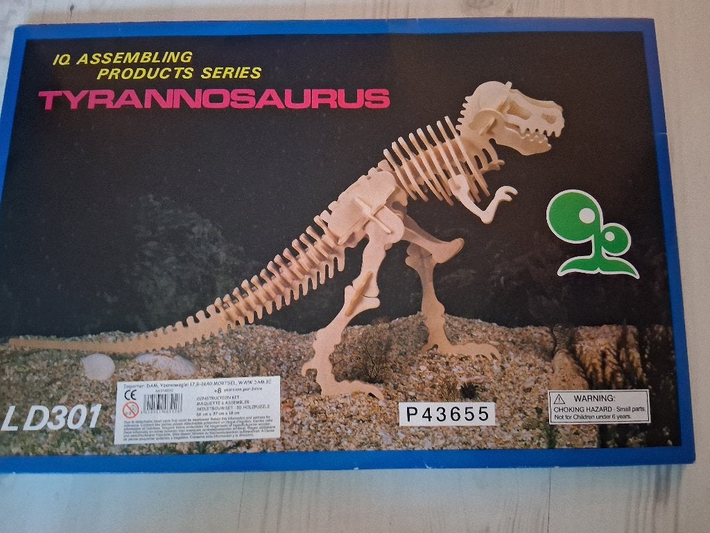 Bouwpakket 3D tyrannosaurus, Ophalen of Verzenden, Nieuw, Groter dan 1:35, Figuur of Figuren