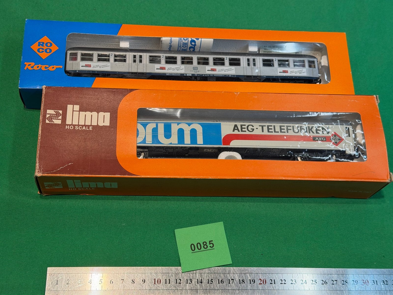 985 Lima en Roco wagons - in doos MIBA, Gebruikt, Gelijkstroom, Wagon, Ophalen of Verzenden