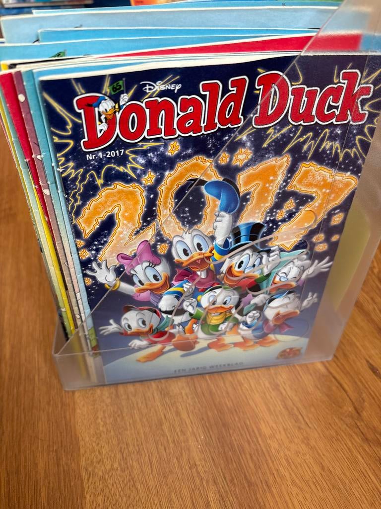 Donald Duck Weekblad 2017 jaargang, Eén stripboek, Ophalen of Verzenden, Zo goed als nieuw