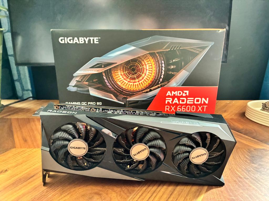 Gigabyte RX 6600 XT GAMING OC 8GB videokaart, AMD, GDDR6, PCI-Express 4, Ophalen of Verzenden