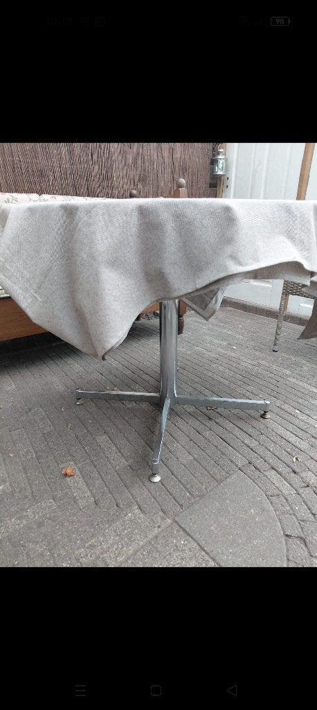 Tafel, Ophalen, Gebruikt, Rond, 50 tot 100 cm