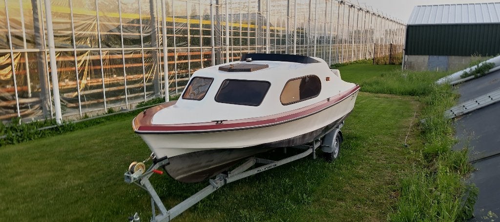 Shetland 535 kajuit boot 40pk, eventueel met kantel trailer, Gebruikt, Kajuitboot, Buitenboordmotor, Polyester