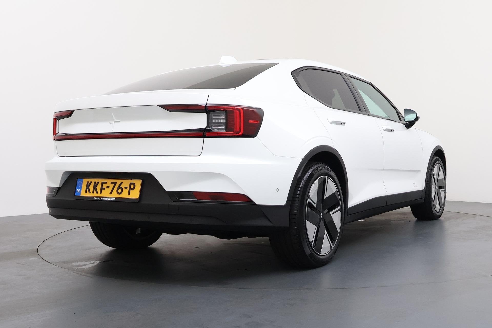 Polestar 2 Long Range Single Motor Prime 82 kWh | Warmtepomp, Auto's, Polestar 2, Achterwielaandrijving, Gebruikt, 82 kWh