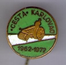 Cesta Karlovac email op koper wegenwals speldje ( H_072), Verzenden, Zo goed als nieuw, Transport, Speldje of Pin