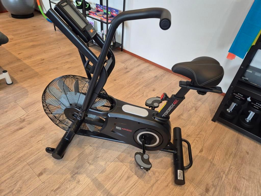 Airbikes
Toorx Fitness Airbike BRX-AIR 300, Ophalen, Zo goed als nieuw, Hometrainer