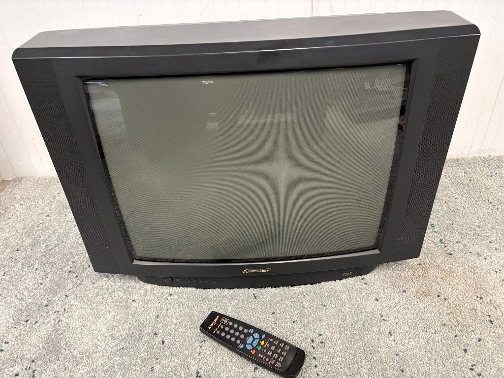 Mitsubishi 25 inch CRT + remote jaren 90, Audio, Tv en Foto, Vintage Televisies, Ophalen of Verzenden, Gebruikt, 60 tot 80 cm