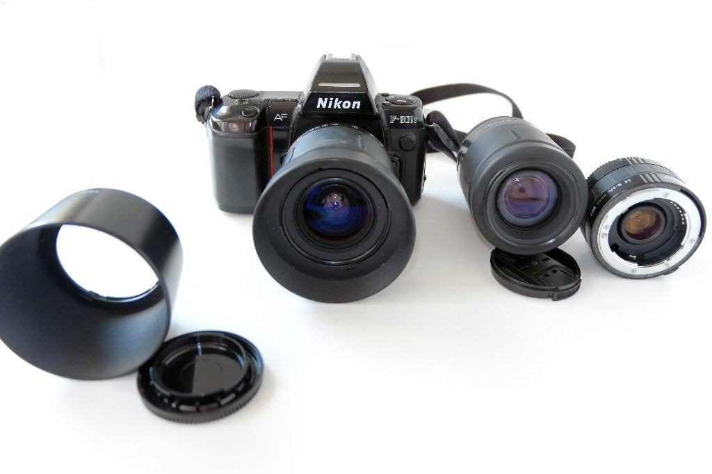 Legendarische Nikon F-801s, Tamron zoom lensen, Audio, Tv en Foto, Fotografie | Lenzen en Objectieven, Gebruikt, Groothoeklens