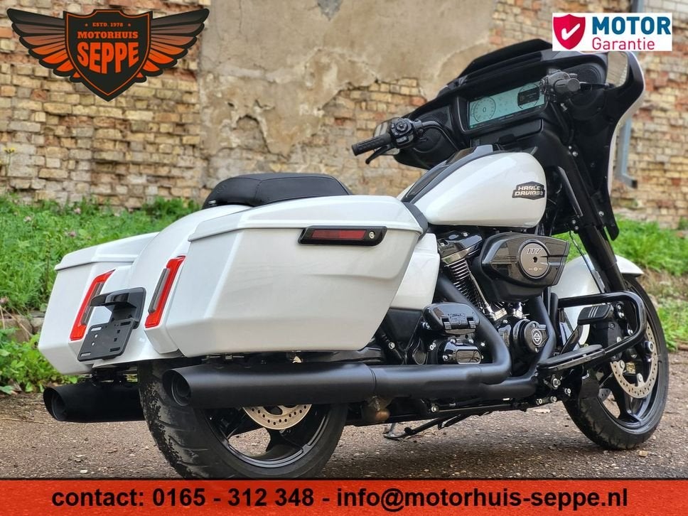 HARLEY-DAVIDSON STREET GLIDE SPECIAL FLHXS 117CI, Motoren, HARLEY-DAVIDSON, Bedrijf, Onbekend, Toermotor