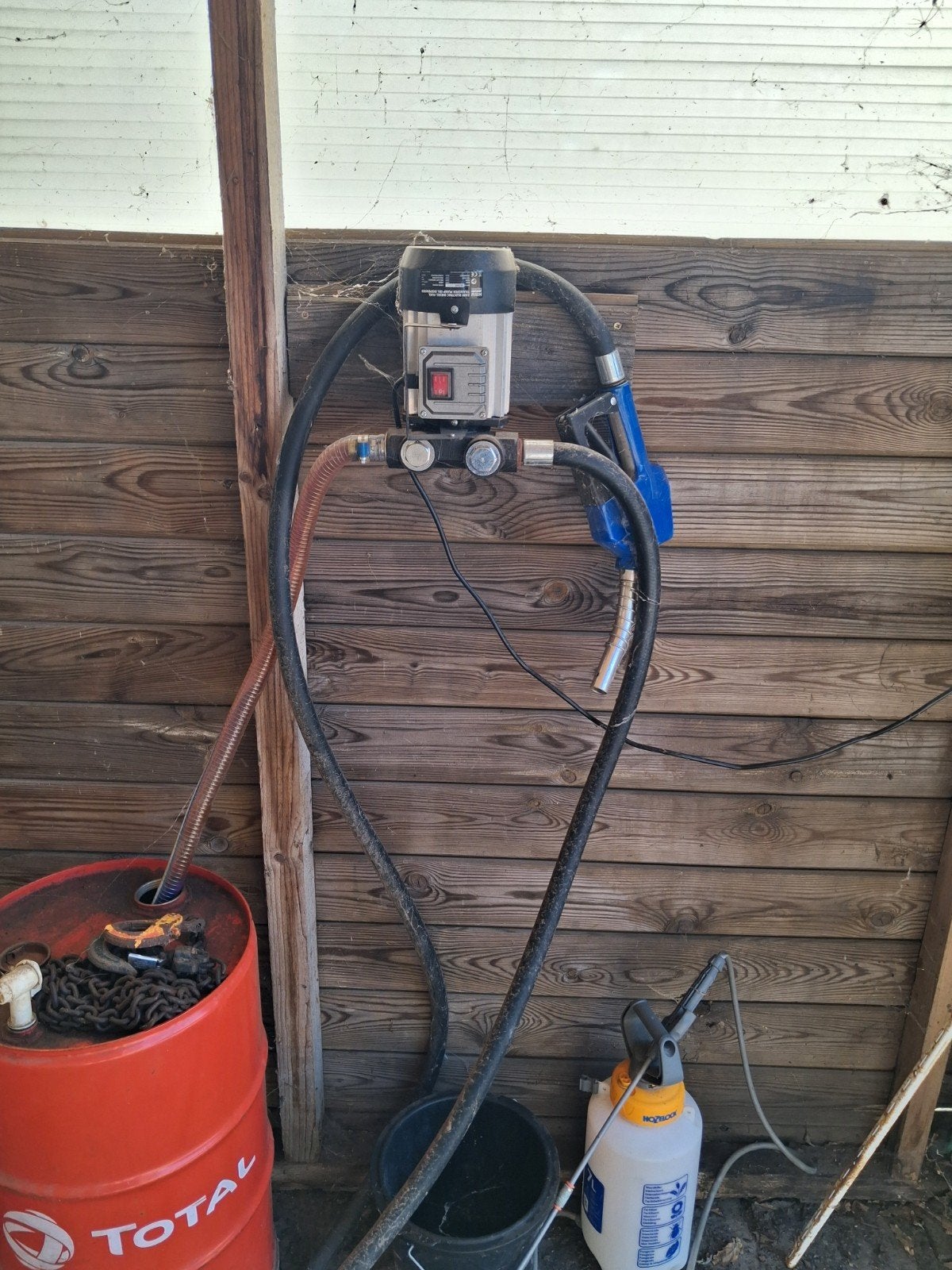 dieselpomp, Ophalen