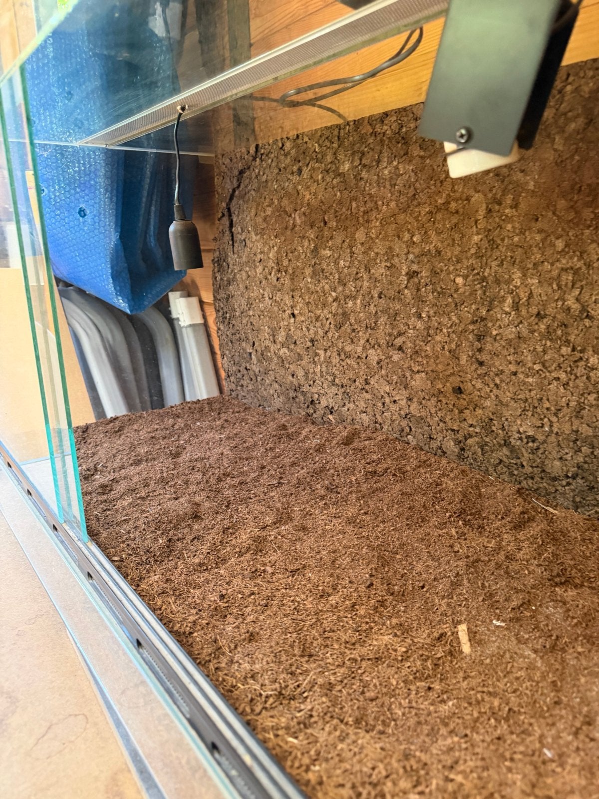 Terrarium met schuifdeuren en fittingen voor lampen., Ophalen