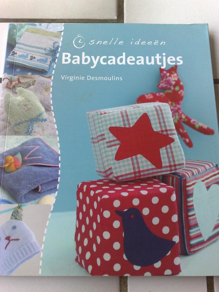 Boek: Snelle ideeën - Babycadeautjes - Virginie Desmoulins, Boeken, Verzenden, Overige onderwerpen