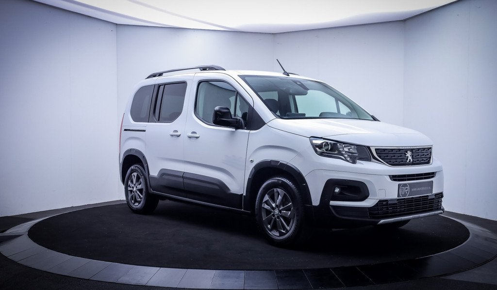 Peugeot Rifter 1.2T ALLURE Pack NAVI | 360 CAM | CARPLAY | C, Gebruikt, 1199 cc, Wit, Origineel Nederlands