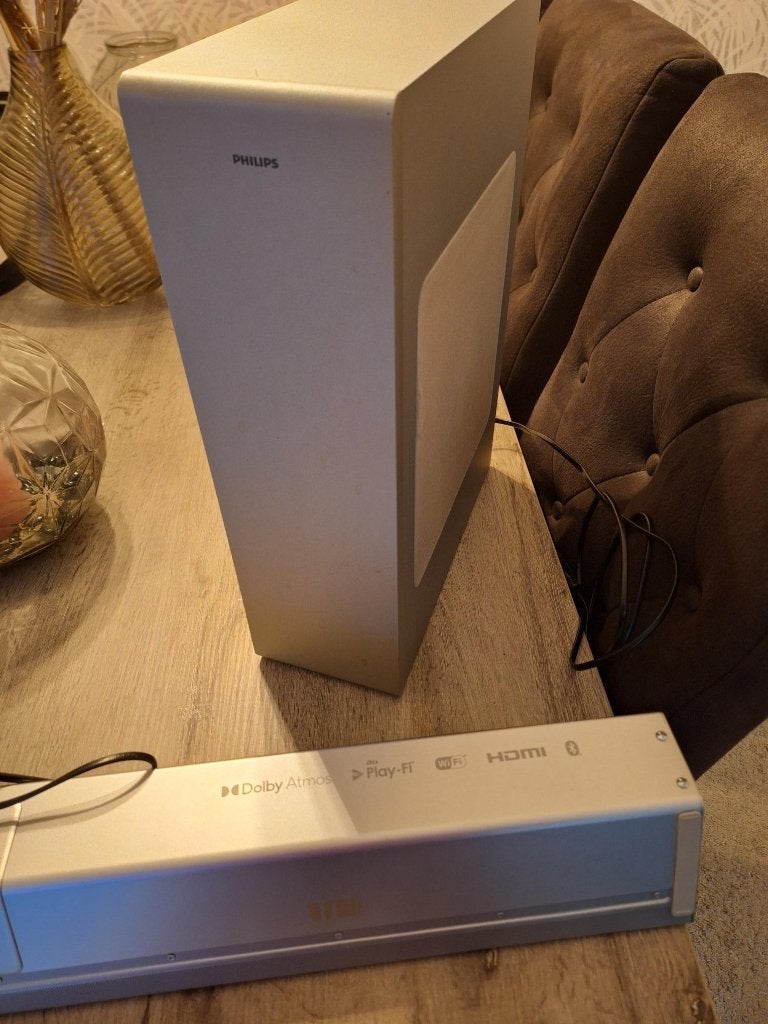 Philips Soundbar draadloze Subwoofer 200 watt- Bluetooth etc, Ophalen of Verzenden, Bluetooth, Zo goed als nieuw
